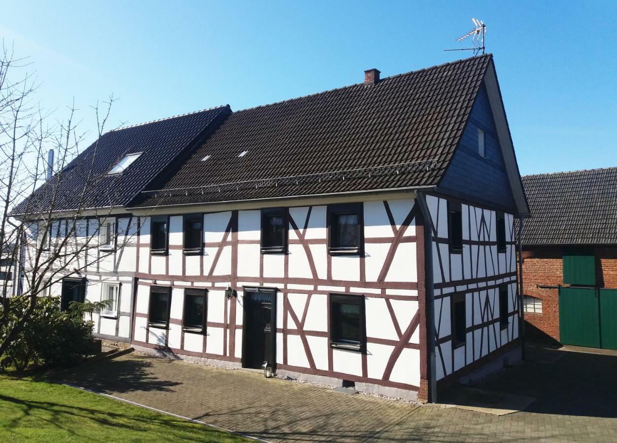 Graefrath Gaestehaus Neunkirchen-Seelscheid Neunkirchen  Exterior foto